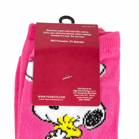 Peanuts Snoopy and Woodstock Valentine’s Socks - Picture 6 of 7